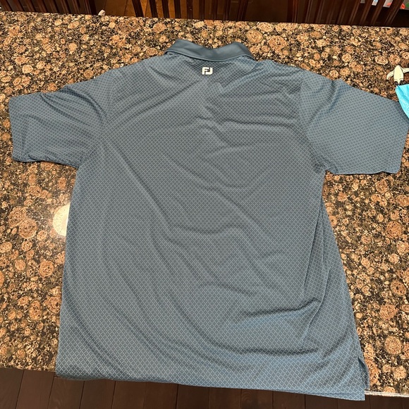 NWOT FootJoy Mens XL Golf Polo - Picture 3 of 4